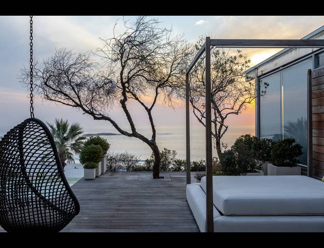 3 BEDROOM HOUSE TO LET IN CAMPS BAY